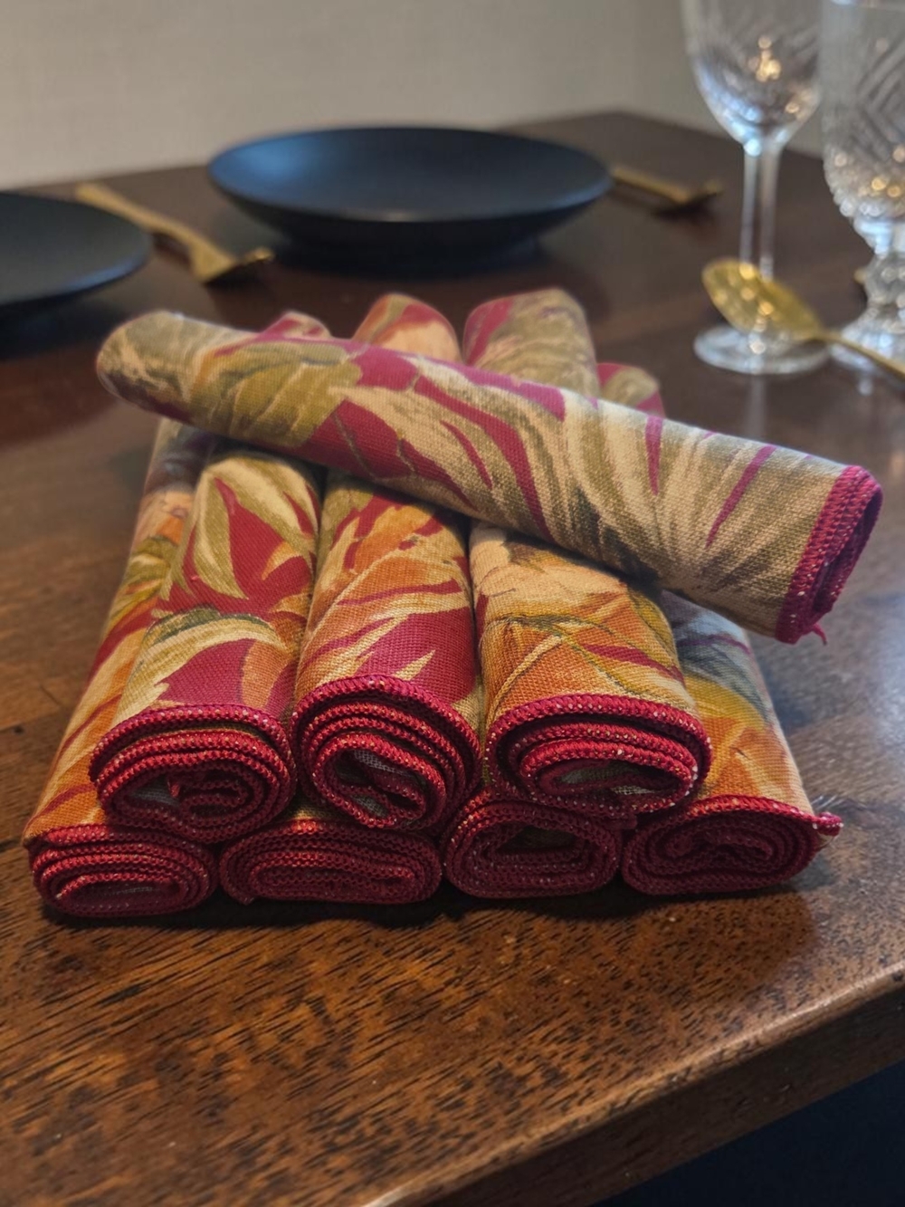 Vintage Cloth/Cotton Napkins - Set Of 8 Botanical/Tropical Each Is 16" Square